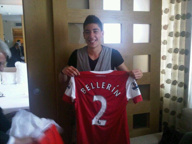 Héctor Bellerín tweet media