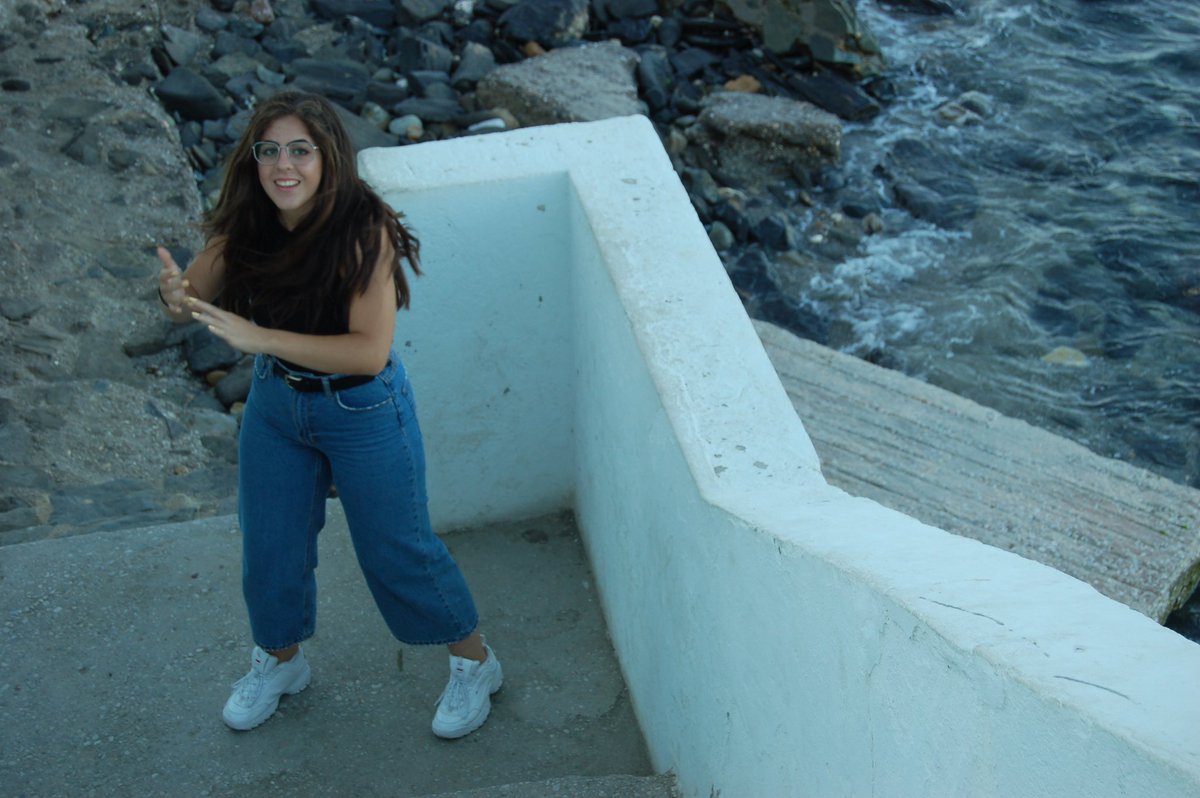 cl____'s tweet image. Descubriendo un túnel