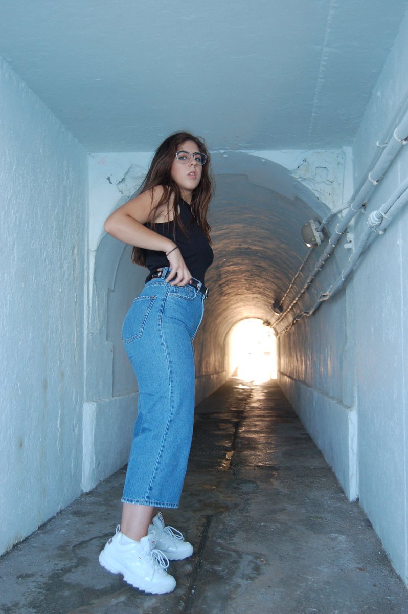 cl____'s tweet image. Descubriendo un túnel