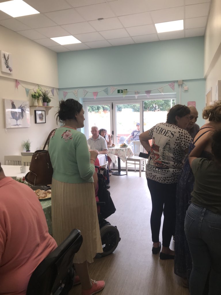 Queuing up in <a href="/big_venture/">Big Local Venture</a> cafe today!! So busy!! 👍🏻