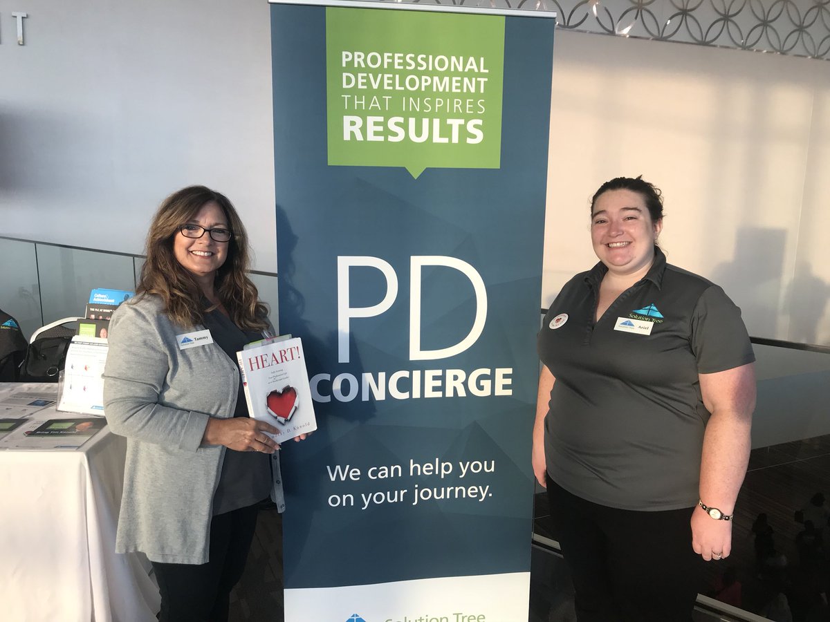 tkanold's tweet photo. Hey San Antonio!! This is Ariel and Tammy !! Please see them for a free signed copy of HEART !!! 1st 3 to show this tweet to them get the book!!! #atplc https://t.co/v3zIGtnguQ