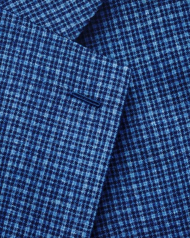 Wool blend by @vitalebarberiscanonico1663 #fw18collection ift.tt/2mJD5dZ