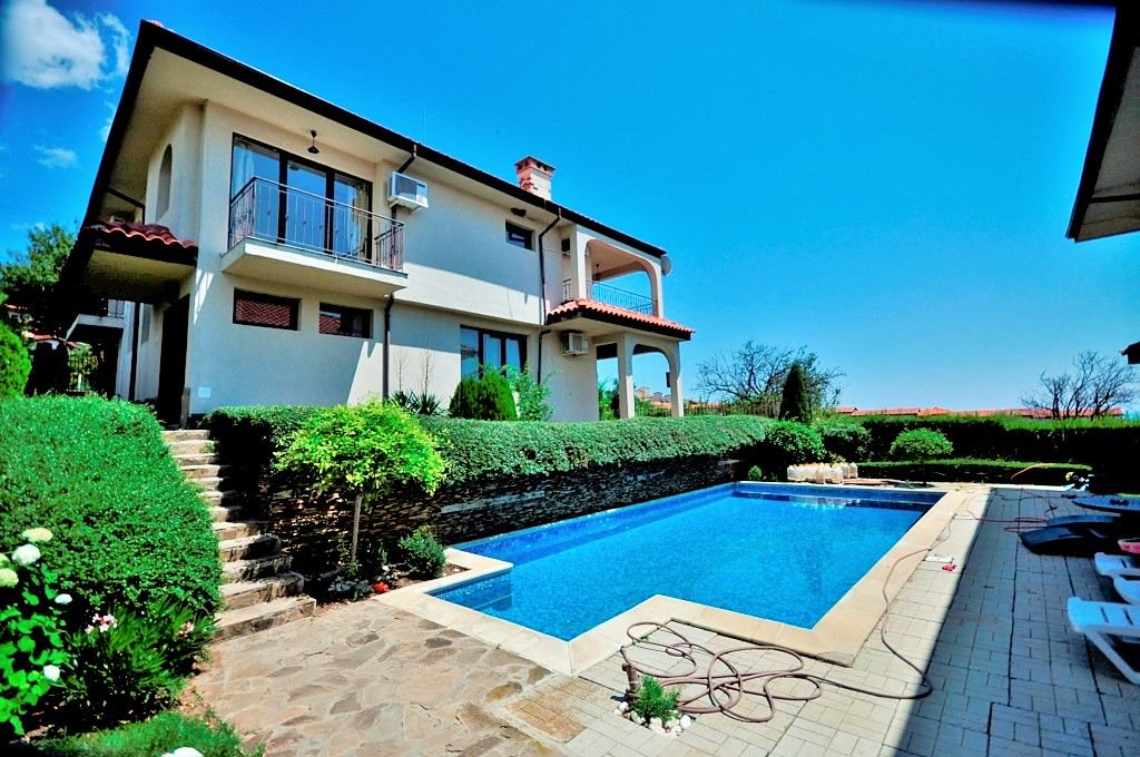 Arco Holiday Homes (ArcoHolidayHome) Twitter