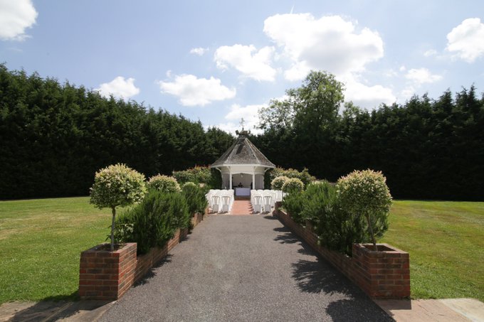 Looking for a wedding venue that ticks all the boxes? All boxes ticked here:
https://t.co/EJdkoMSGkA https://t.co/MglPzO4Ovn