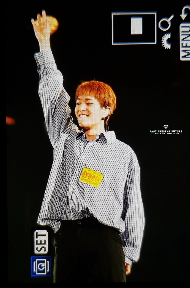 onewlee_PPF's tweet photo. 180726 SWJ Presents in Tokyodome - 무대위의 네가 행복한 걸 보는 것이 우리의 행복 같아 고마워 일본의 7년, 한국의 10년 그리고 앞으로의 모든 시간을 응원할게💕 #온유 #진기 #onew https://t.co/YWwMk0qJRm