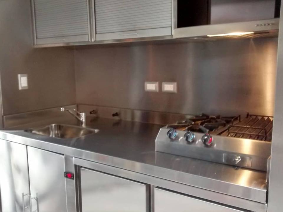 AmericaInca's tweet photo. Cocinas integrales
Mesada en #aceroinoxidable con puertas bajo mesada y mostrador refrigerado, anafe a gas y alacenas.
Más info en nuestra web https://t.co/fn883ZdsTO
#lineaforte #cocinadeautor #soluciones #Diseño #emprendimientos #diseñosmodulares #equipamientogastronomico https://t.co/HLgxOdvkJi