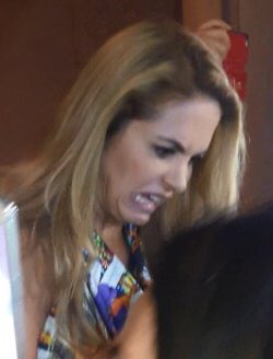 NicoleV65's tweet photo. Yo descripción gráfica🤣:

Lucero hará novela. // Con JM Figueroa, no con Fernando Colunga. https://t.co/9O5wseG6fu