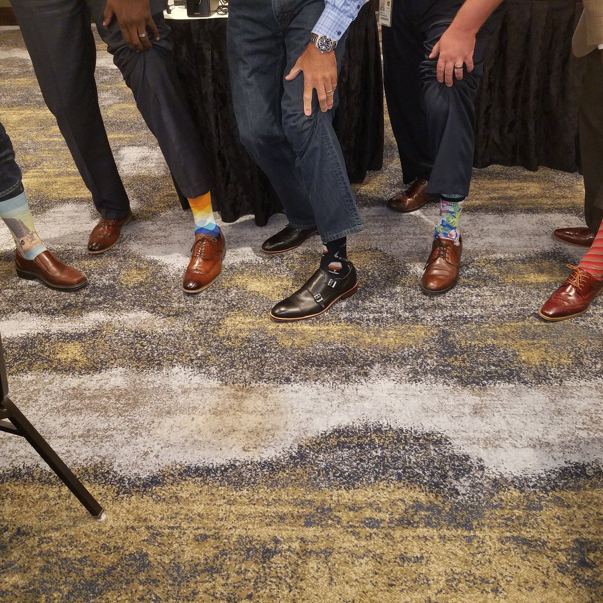 ClaraPolancoGuz's tweet photo. Kicking off day 3 of our Arlington, TX #UPSMFS with a sock competition, winner is the second from the right, which is your favorite? @JamesLeeWeir1 @D_Ray_1 @travelinggirl58 @UPSers https://t.co/7BiiDq4KT1