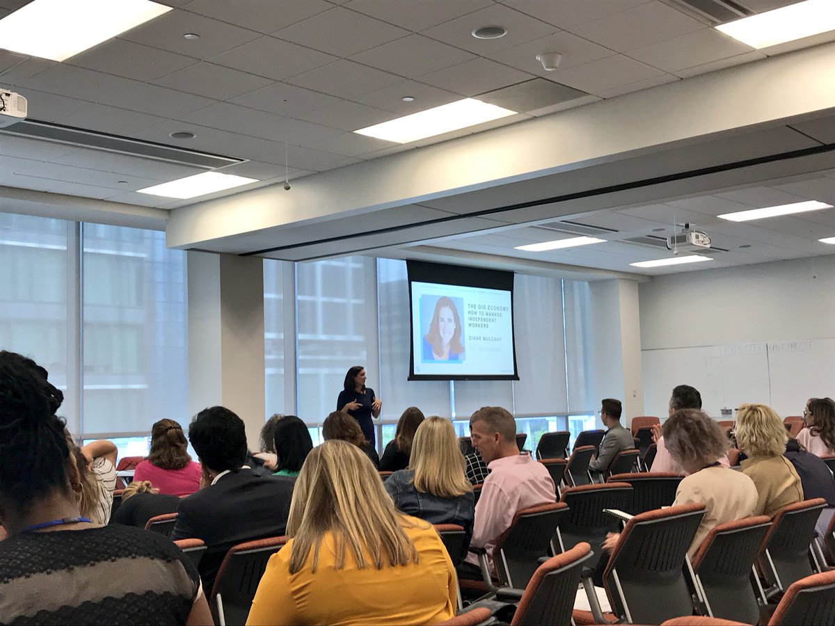 MITX's tweet photo. Huge thank you to everyone who joined us yesterday for the Future of the Workplace Summit & to our amazing sponsors @pwc @wework @gradifi @MorganLewisLaw @predictiveindex ! #MITXFOTW https://t.co/6AjrK99l4l