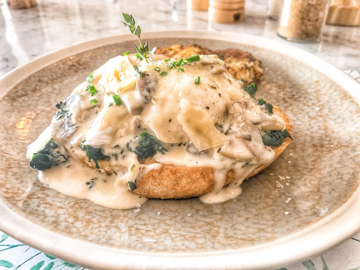 hungry_fifi's tweet photo. I drove 80km in 45 degree heat for you #TruffledEggs https://t.co/pk4QJHZicS