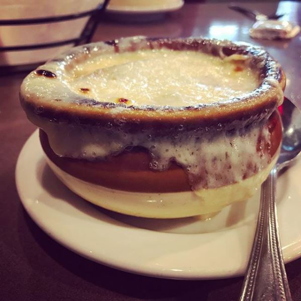SpumonisRest's tweet photo. The perfect way to turn your day from 😭 to 😁. https://t.co/bfyrXAHgxr