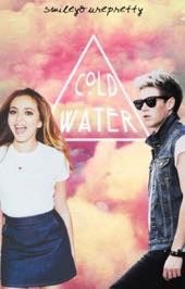 author_ronnie's tweet photo. New chapter of #coldwaterff is up!! Let me know what you think ❤️ #reyall https://t.co/nKpVEssXZu