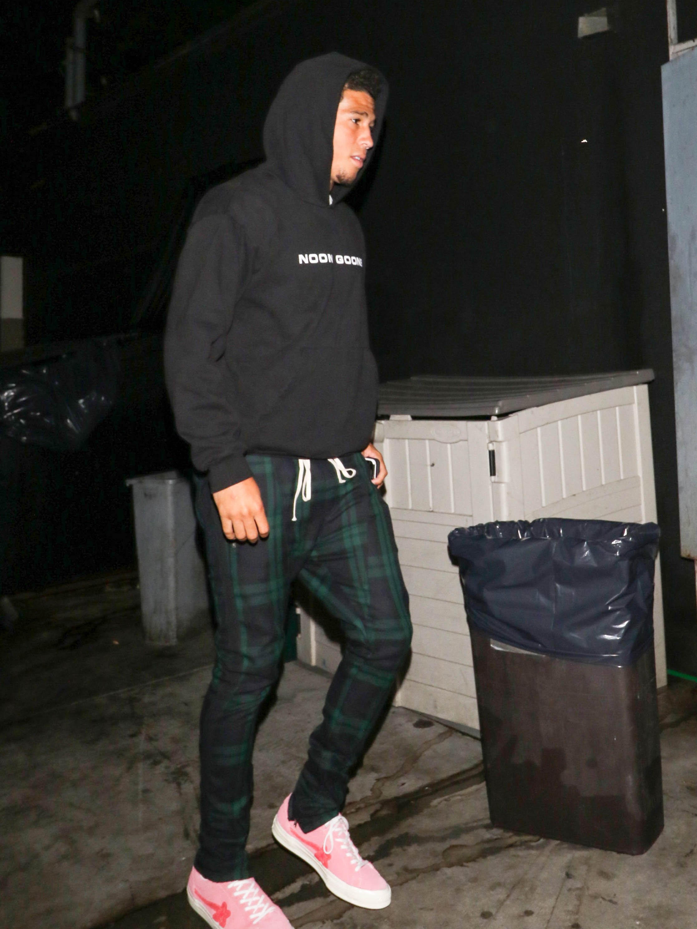 Converse one hotsell star celebrity