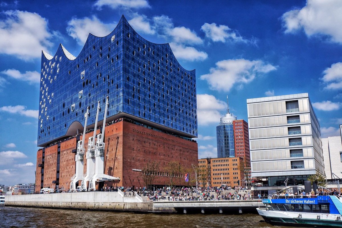 FastGirl85's tweet image. Simply amazing!