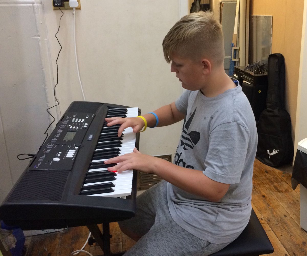 thecyproject's tweet photo. Martock Inters have been making music at last nights session, we've recently employed a ukulele teacher and purchased 35 ukulele's for our young people to learn a new skill 🎼🎹🥁🎵🎶 #music #talent https://t.co/N3wSKfKfNe