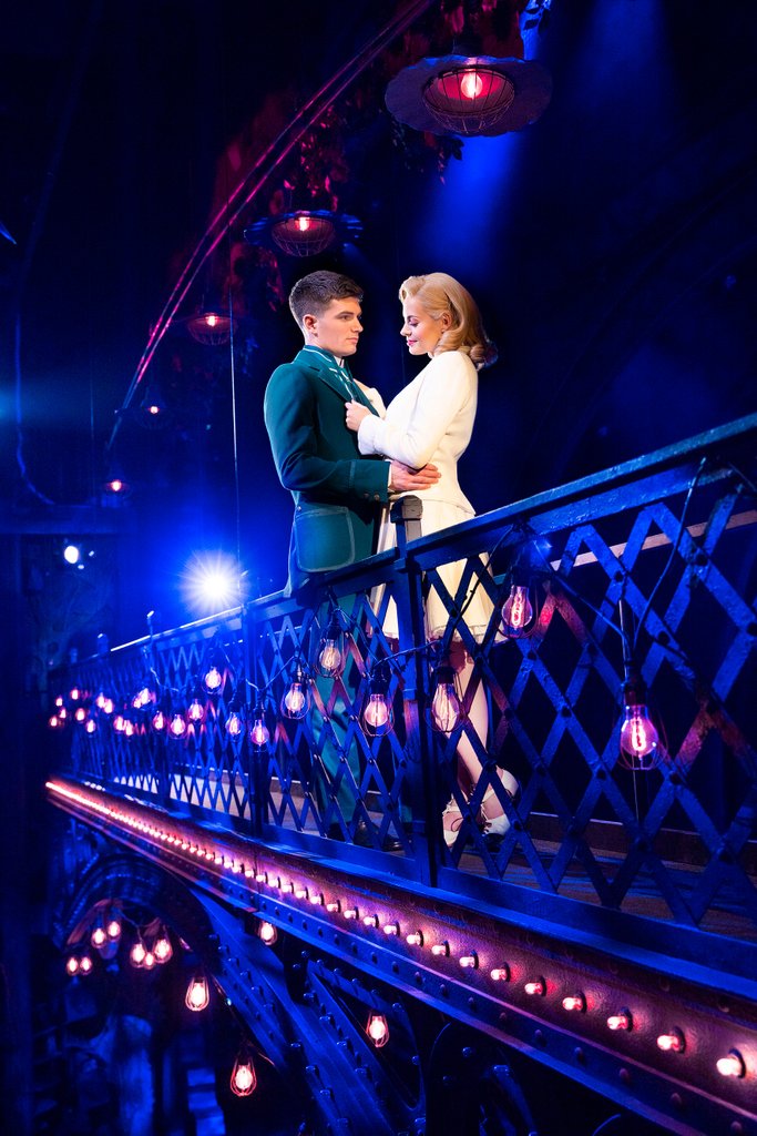 FrmTheBoxOffice's tweet photo. We are loving these new production shots from Wicked! David Witts definitely makes a dapper Fiyero 😍

#FTBO #WickedTheMusical #ProductionShots https://t.co/zTrR4Dw1eH
