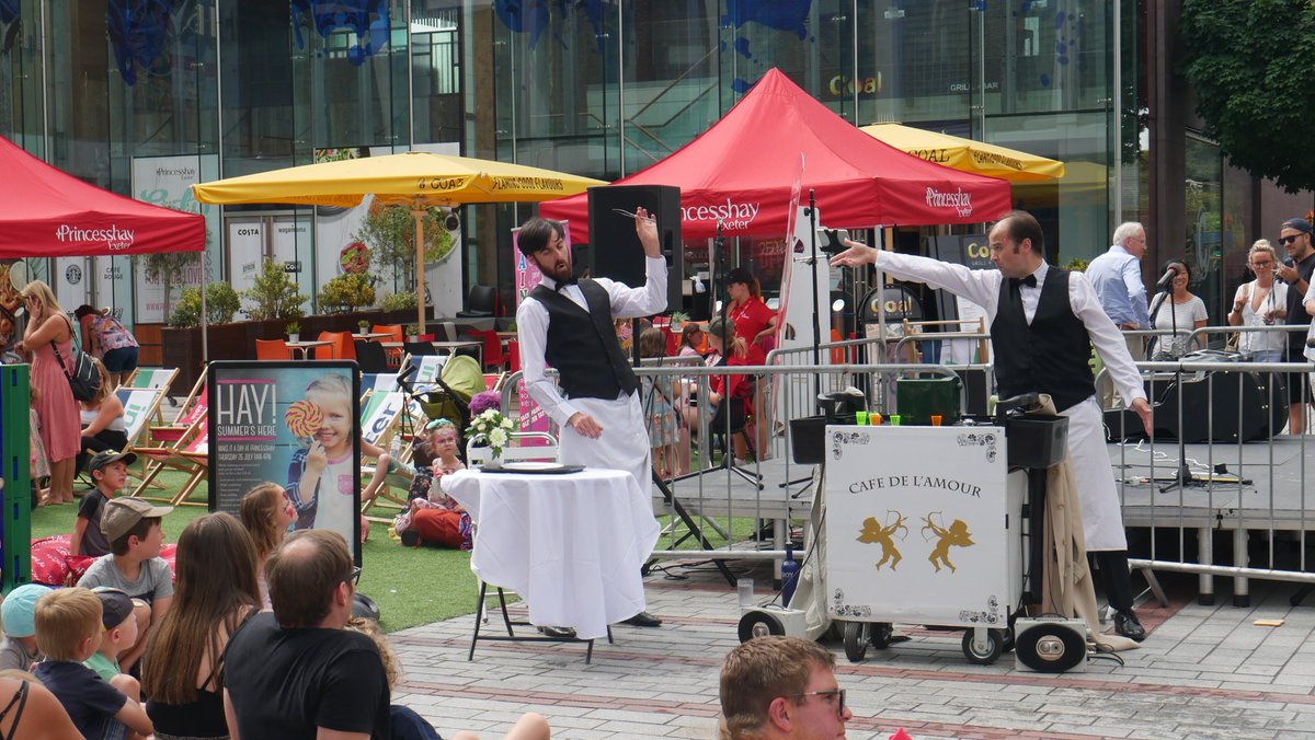 visitexeter's tweet photo. Summer really is here today in @Princesshay with live music, entertainment, garden games, arts and crafts until 4pm #HAYSummer #Princesshay #Exeter https://t.co/feUMjebF9D
