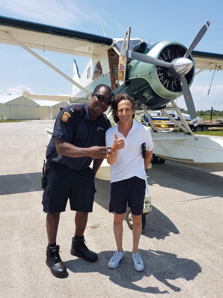 #TBT to hanging out with <a href="/SarniaFire/">Sarnia Fire Rescue</a> after landing my beautiful de Havilland Beaver!