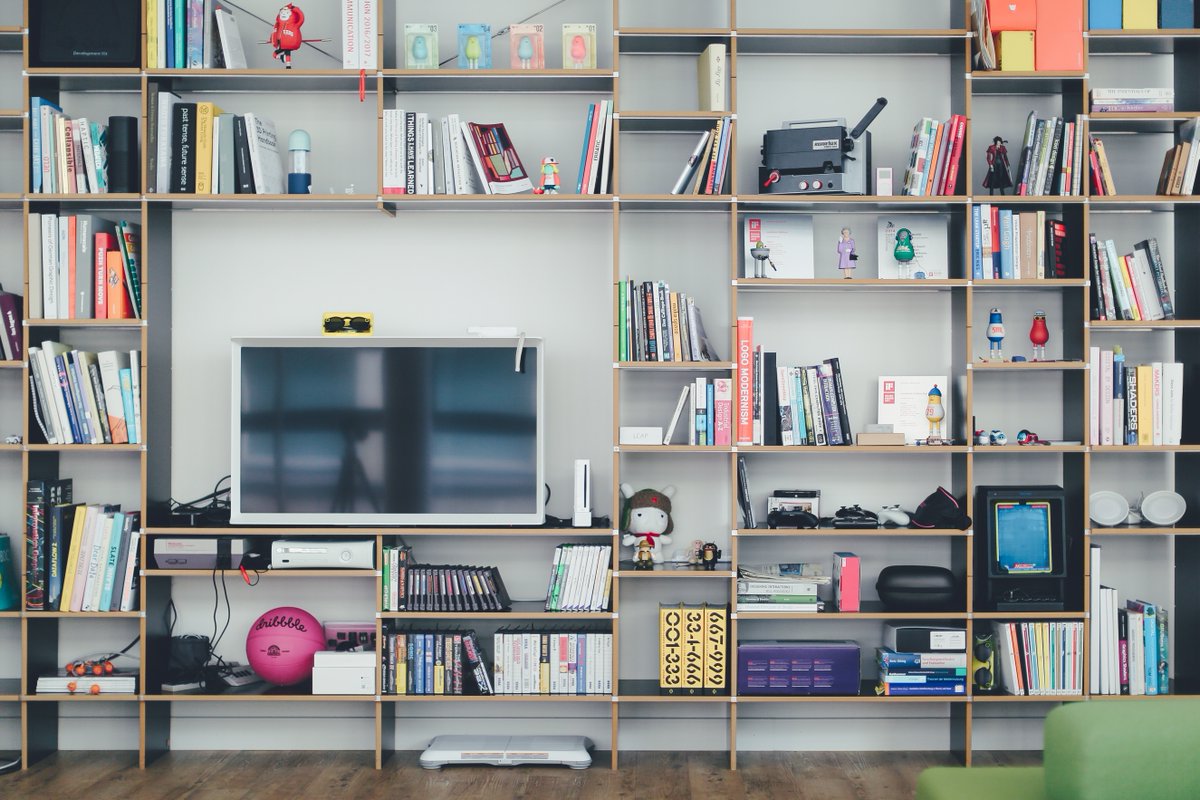 milowifi's tweet photo. #DYK? Objects such as mirrors, walls and appliances have the potential to impair your #wifi network’s signal strength. https://t.co/HzdWlg9Xa1 https://t.co/NVc3ZpHbq9