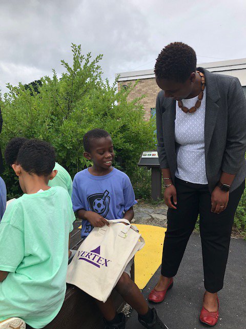 VertexPharma's tweet photo. Thanks to an amazing collaboration with @BostonSchools, @tonyamezrich and @benmezrich, these BPS students will be diving into #CharlieNumbers this summer for some #STEAM-inspired reading. https://t.co/AR2gshgrPF