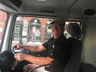 RAGBRAIsweeper's tweet photo. Another great day at #RAGBRAI! Keep sharing your #RAGBRAIsweeper photos! https://t.co/WkQ9LLNEJg