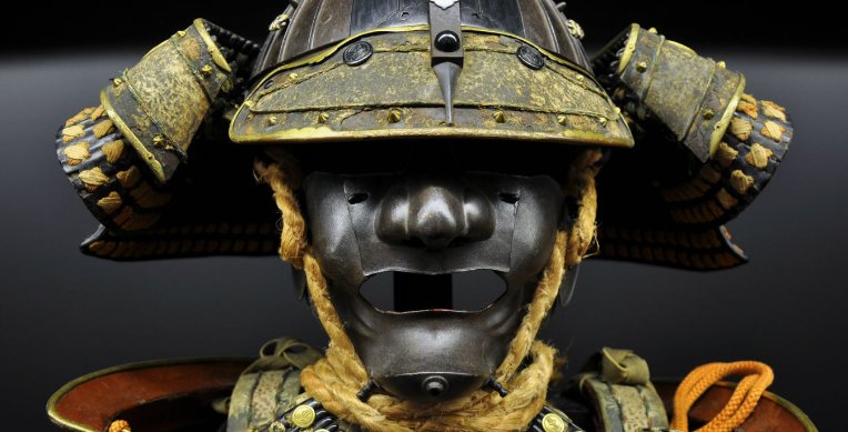 ArtsmithNY's tweet photo. The latest post in our #Japanese #art blog series is all about #samurai masks. Read all about the facial armor that was worn by warriors to protect themselves and intimidate the enemy. https://t.co/Eo3rfL4wpf #ArtsmithJABS #Bronx #artsed
(Image credit: https://t.co/BdGzdfWljn) https://t.co/2YxqKvnZTU