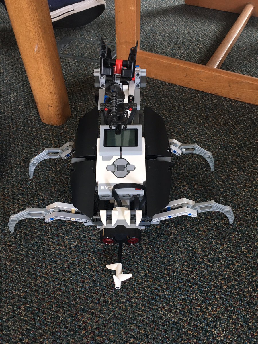 HavRobotics's tweet image. Here are some amazing robot highlights as our 3rd week comes to a close! Our kids keep coming up with incredible ideas! One more week to go, can’t wait to see what’s next! #summerRobotics