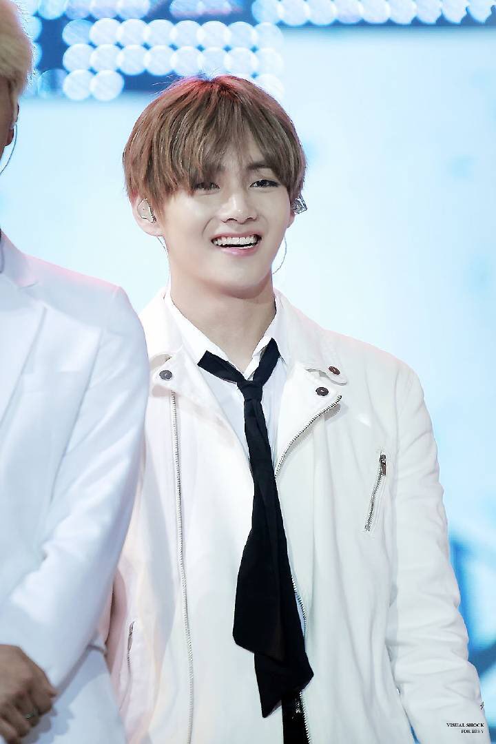 taehyungpic tweet picture