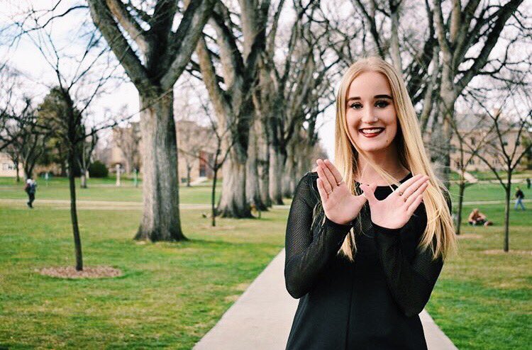 Pi Beta Phi tweet media