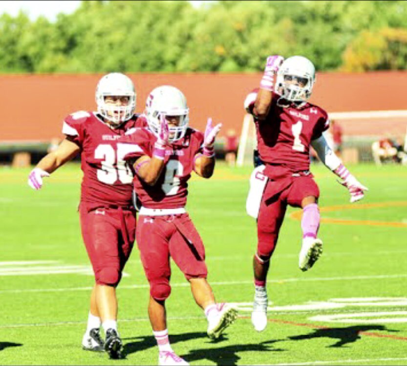 thatlucky_7's tweet photo. 13 more days....@GuilfordFB #QuakerElite 🏈 https://t.co/0eAQU9cMlG
