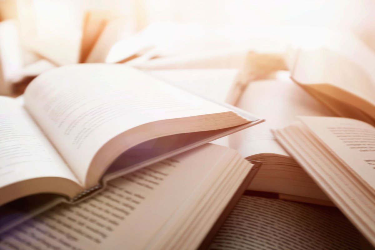 opblauvelt's tweet photo. Here are some great summer reading recommendations. https://t.co/Yhy8vSX94h https://t.co/26Gs3FCg8l