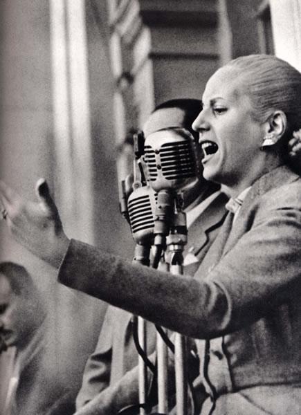 PJPARANAPrensa's tweet photo. "Nadie sino #ElPueblo me llama #Evita "
"Donde existe una #Necesidad nace un #Derecho "
A 66 años del paso a la inmortalidad de la abanderada de los más humildes.
#Levantemos bien en alto sus banderas por amor a su #Pueblo por una #Patria #Justa #Libre y #Soberana
#EvitaEterna https://t.co/vRjCpmcAj7