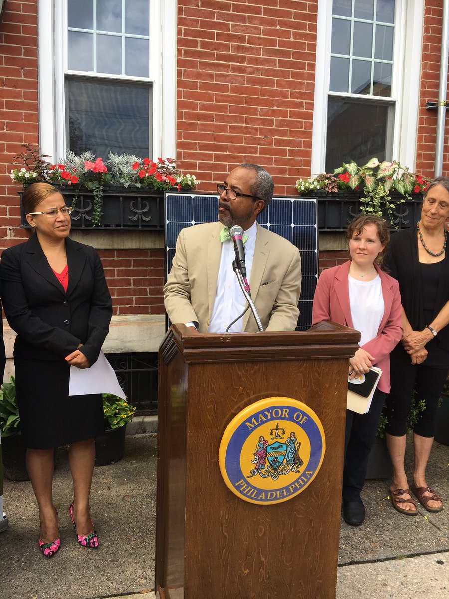 PYNinc's tweet image. “We have 200 students in Find Your Power internships”. — Christopher A. Lewis #CelebrateWR #PASummerIntern @philaenergy