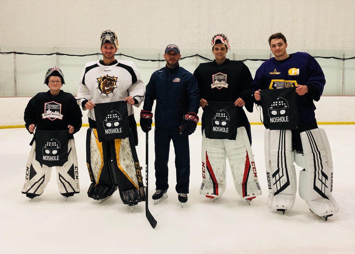 All the guys are loving the <a href="/IHaveNo5Hole/">NO5HOLE</a> gift bags, filled with goodies! Big thanks to <a href="/KevinWeekes/">Kevin Weekes</a> from the boys in Detroit! With <a href="/KyleKeyser38/">KK38</a> <a href="/jackleavy7/">Jack Leavy</a> @NickDonofrio_29 &amp; Big Brody! #lhafamily