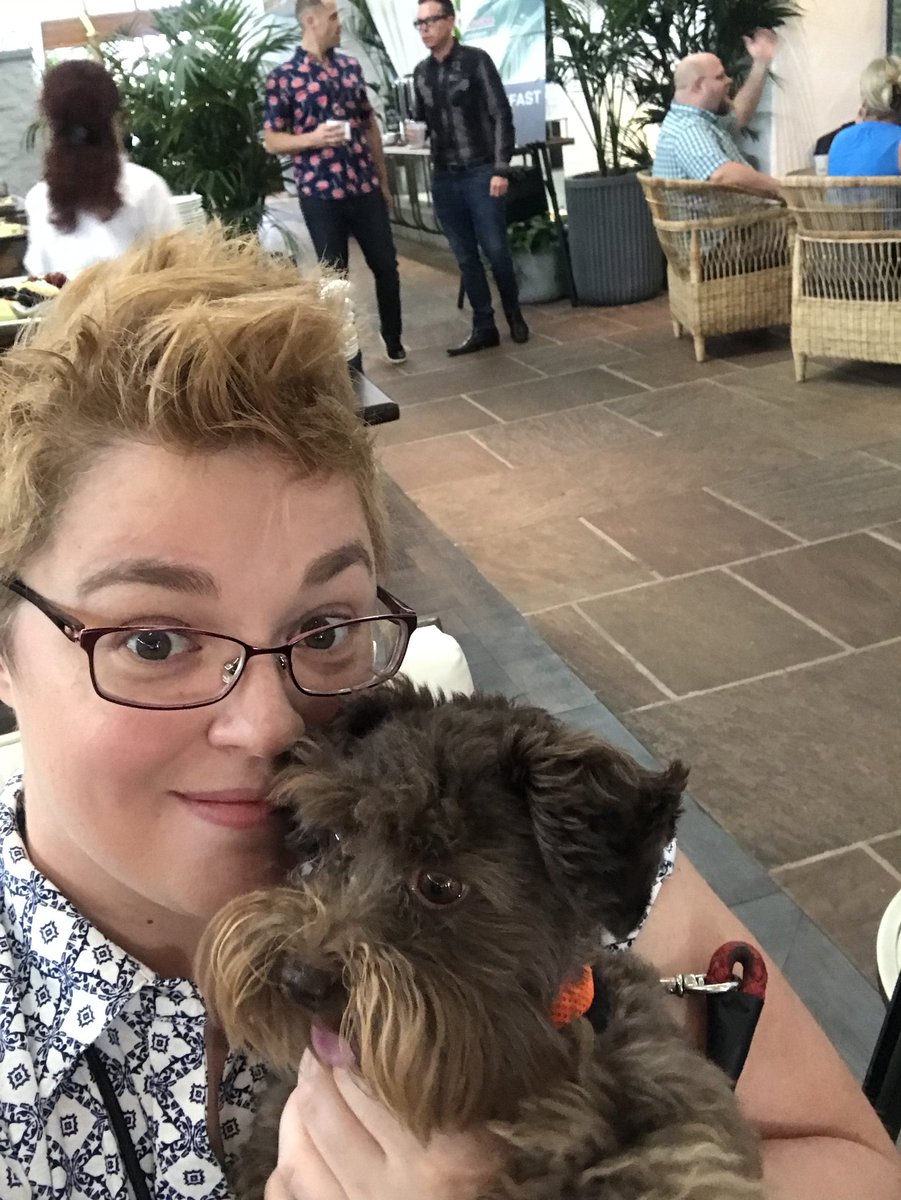 I found another PetSmart VIP at the Services Leadership Meeting.  Getting some Gru cuddles this morning! #ServicesLeadership2018 #everyonelovesgru #DATlife <a href="/petsmartDAT_SAZ/">Shelia</a>