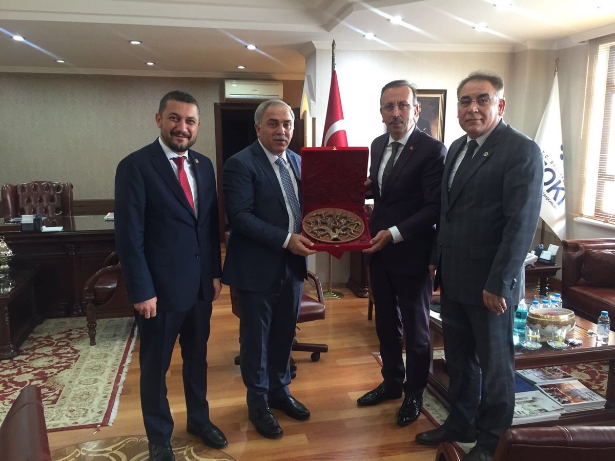 TOKİ Başkanımız Sn. Mehmet Ergün Turan’ı Nevşehir Belediye Başkanımız ile birlikte Ak Parti Nevşehir Miletvekilleri olarak ziyaret ettik.
“İlimizde devam eden projeler hakkında bilgi aldık. Büyüyen Nevşehir,güçlü Türkiye için çalışıyoruz.” <a href="/MErgun_Turan/">M. Ergün TURAN</a>