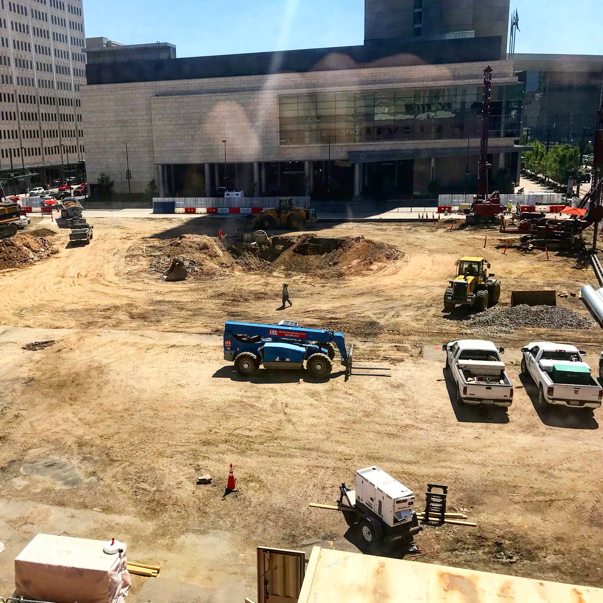 Groundwork is starting out at Block 162.
⛏🚜⛏
We're pretty excited to get to work on this one!!
👷‍♂️👷‍♀️👷‍♂️