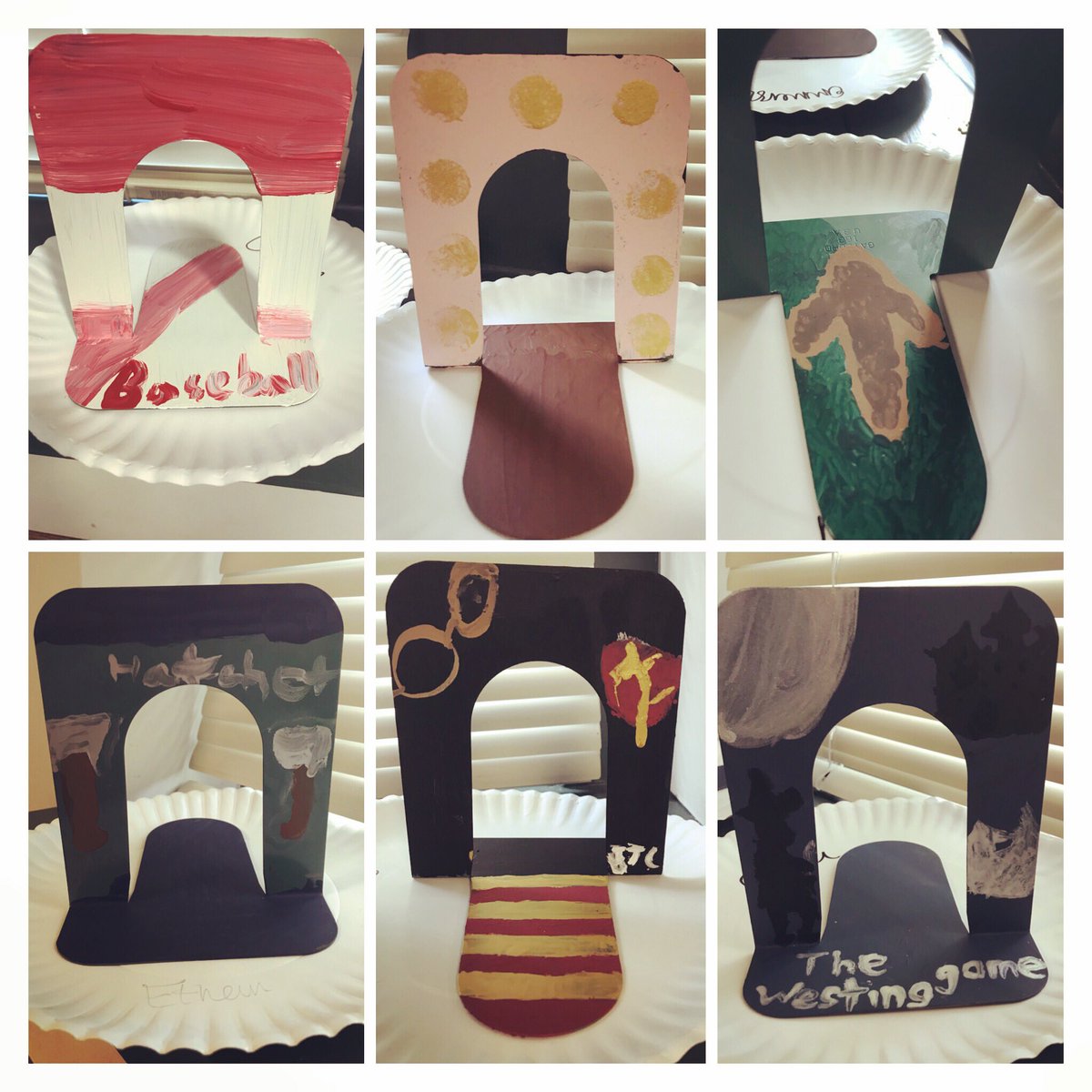 WellyPubLib's tweet photo. Brightening up the library by having our tween book club paint book ends. Love these kids’ creativity! #tweenactivities #tweenbookclub #wellingtonkslibrary https://t.co/2y1I1mAqZy