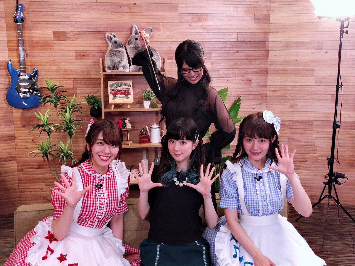 相羽あいな バンドリtv ご視聴ありがとうございました 生徒のaimi Yuka Harukaはたまに反抗期でしたね 笑 みなさん Roselia についてまた一つ詳しくなったかな 2週連続ありがとうございました あいみん Opでゆかちゃんになんて