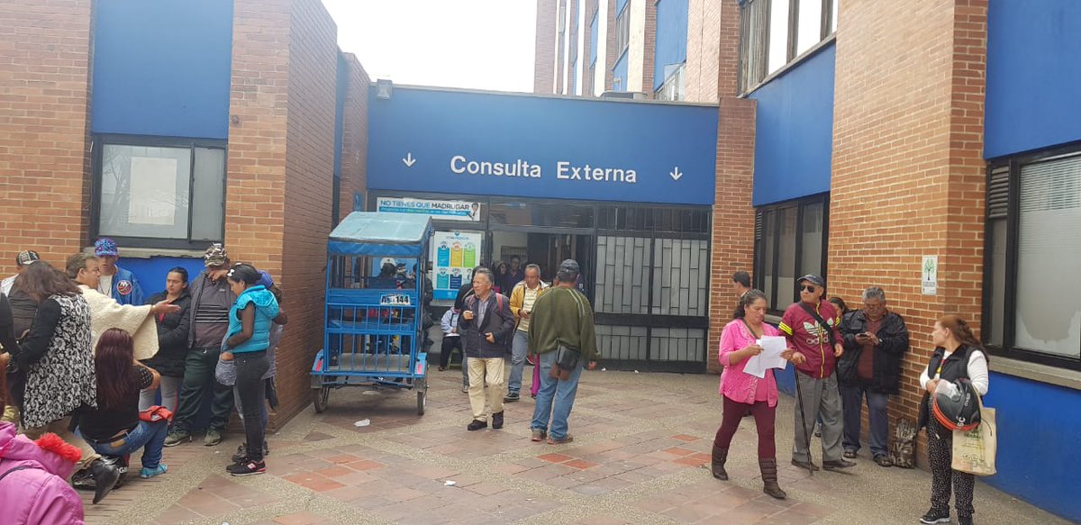 SectorSalud's tweet photo. #SDSAhora Normalidad en el servicio de asignación de citas el Hospital de Kennedy de la @SubRedSurOcci https://t.co/ntcMWiPKp9