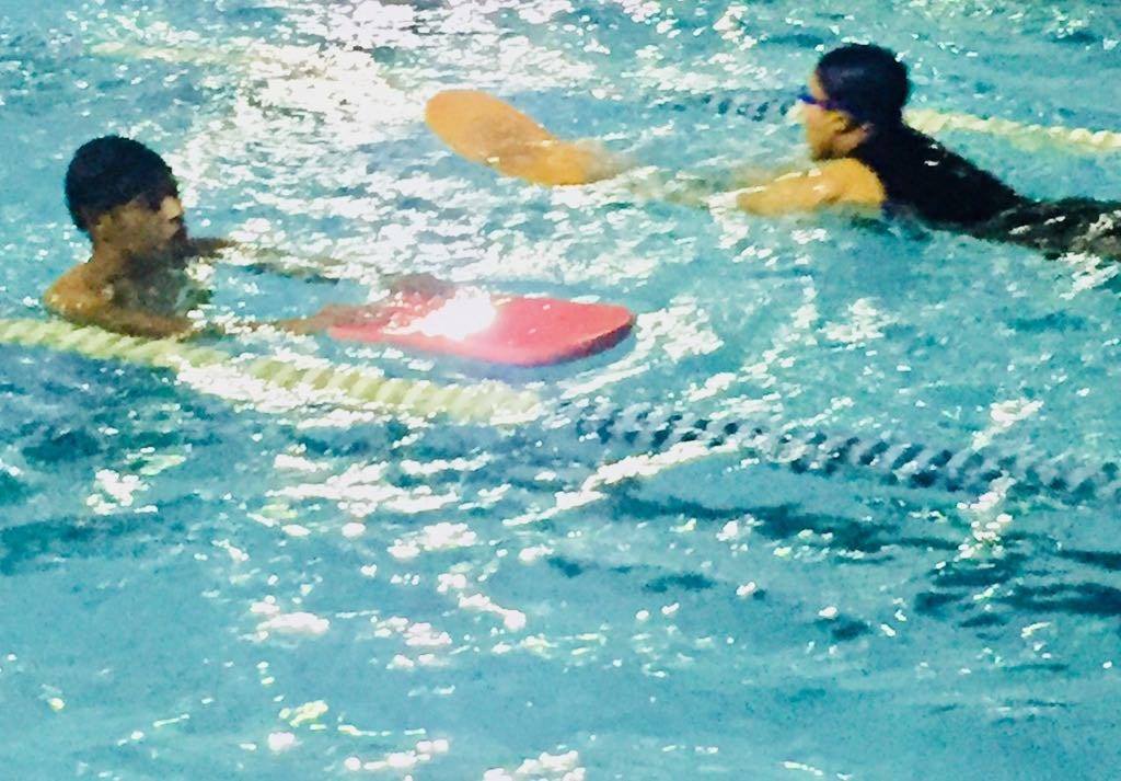 transfeministas's tweet image. Muy contentxs de continuar con nuestros #ProgramasComunitarios  con el #ProgramaDeportivoFTMEcuador de la @FTMEcuador y este tercer módulo que es de natación.