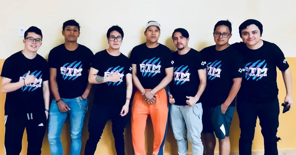 transfeministas's tweet image. Muy contentxs de continuar con nuestros #ProgramasComunitarios  con el #ProgramaDeportivoFTMEcuador de la @FTMEcuador y este tercer módulo que es de natación.