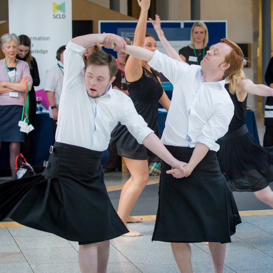 Eddie_DSS's tweet image. Back @WorldDSCongress and awaiting presentation from Adam Sloan to close day two &apos;Stepping out on my own: my journey in dance, choreography and independence.&apos; #WDSC2018 #GoAdamGo @IndepenDance_1