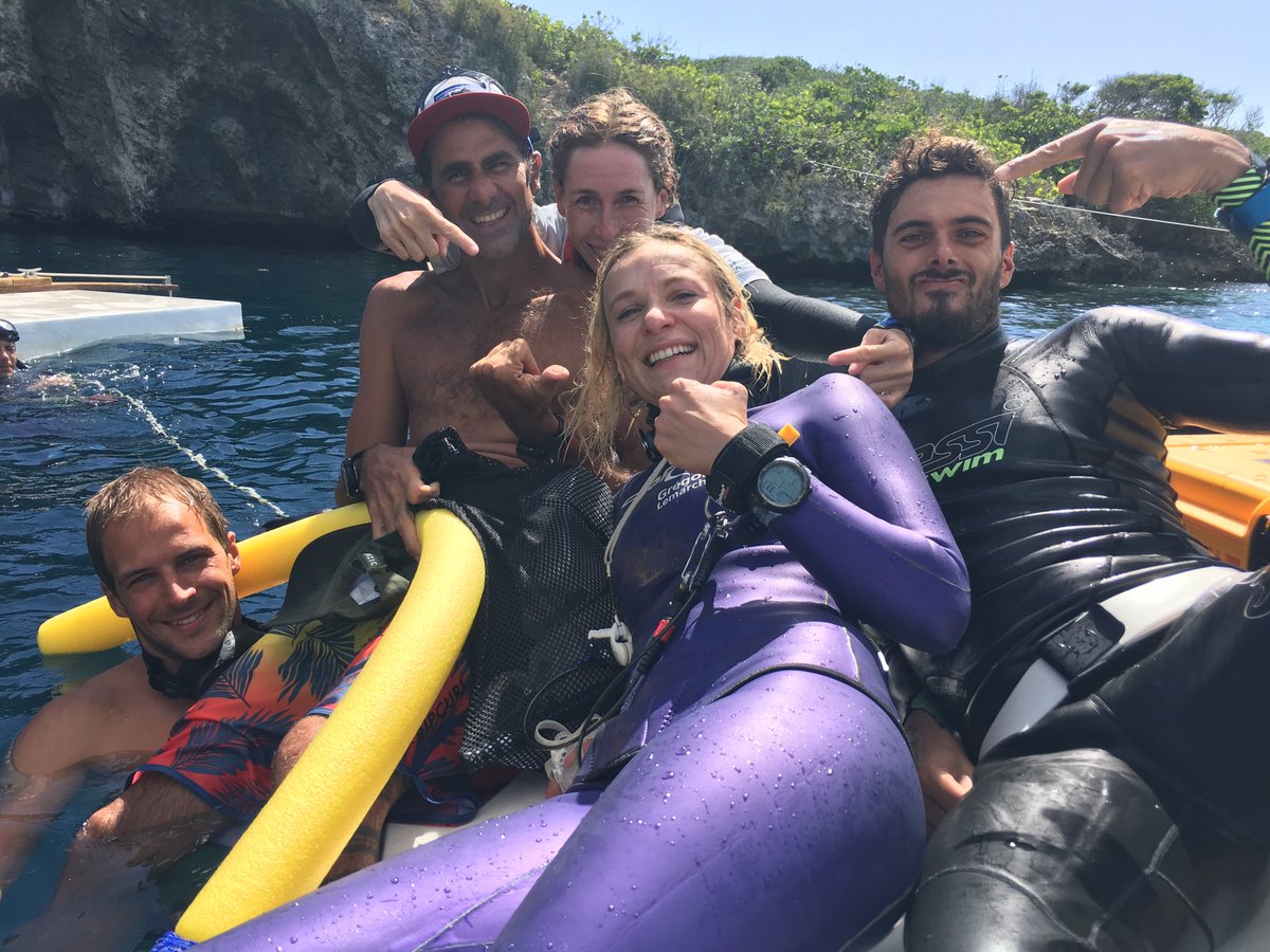 Vertical_Blue's tweet image. #FRENCHMAFIA style new NR Alice Modolo tres jolie 😎🙌💙👙 #vb2018 pls RT @guillaumenery