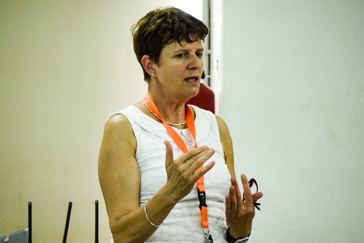 IASFM17's tweet photo. Our speaker, Dr.Linda Morrice stating that the participation strategy to education is ambiguous when it comes to refugees. #IASFM17 #UoM #Refugees #Education https://t.co/uFLrYKcVDJ