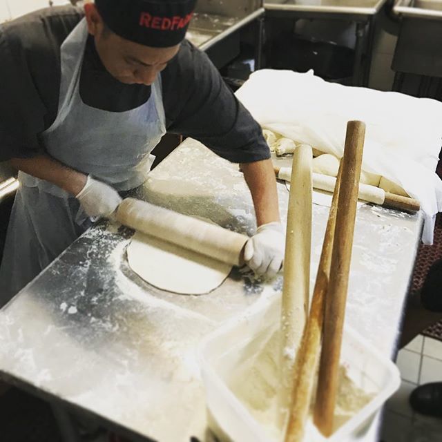 BlackForestBKLN's tweet photo. Pascal in full Flammkuchen prep mode! #flammkuchen #stoneoven #alwaysfromscratch #blackforestbrooklyn https://t.co/92gsQhROYT https://t.co/eMuFw5B4Cr