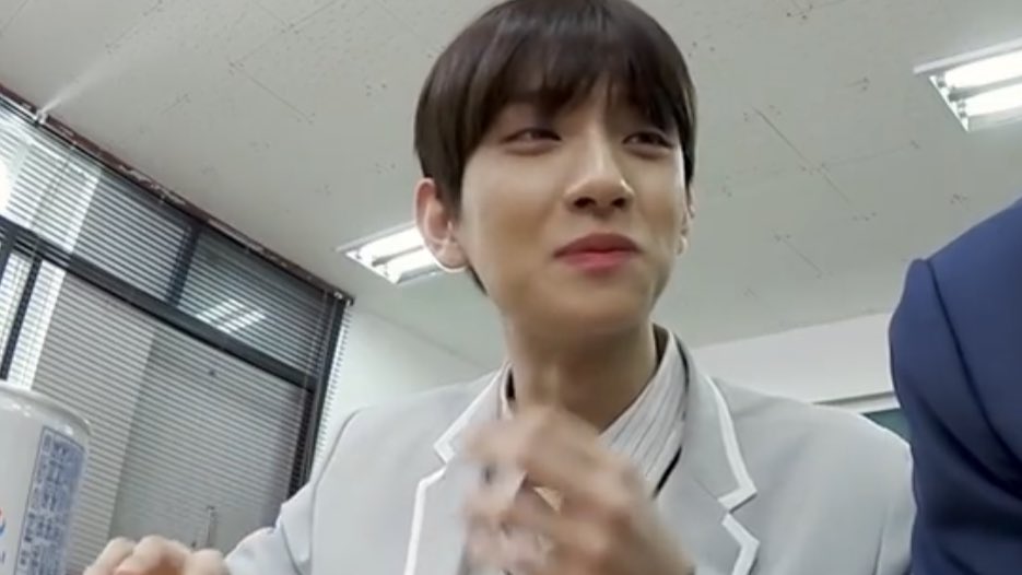 lambshu_'s tweet photo. 힝...ㅠㅠㅠ 우리 슈아 ㅠㅠ((○︎|￣|_ https://t.co/wC3virMEYC