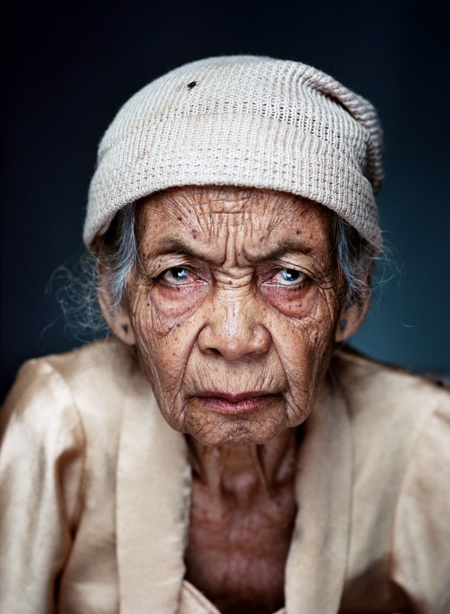 panospictures's tweet photo. An exhibition of @jan_banning's work 'Comfort Women' opens tomorrow in Buenos Aires, Argentina, as part of the @FestivaldlaLuz, which comprises of 162 exhibitions with artists from 30 countries. More information: https://t.co/6vGYFFpxke https://t.co/uaVweJMFNp