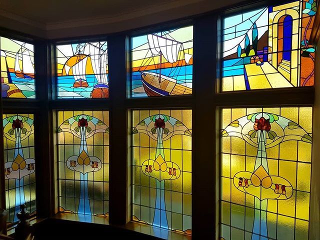 rdwglass's tweet photo. #stainedglass #repair #oscarpaterson inspired glass. #Glasgow #Giffnock #rdwglass #galleon #spiderfree https://t.co/N0hIXQ4bjF https://t.co/D7R2O6QmXs