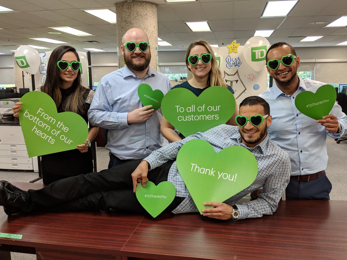 liz_sutton003's tweet photo. Markham Credit Cards West #TDThanksYou #Td #CustomerAppreciationDay #weloveyou @AndyCribb_TD @kfinkerr @JonRaffAmello https://t.co/0cekjgWgXX